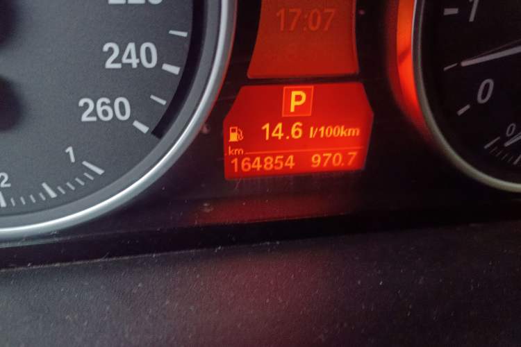 Used BMW X5 2011 xDrive35i Luxury Model
