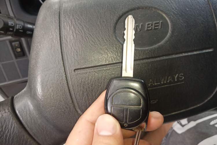 Used Jinbei Grace 2016 2.0L Express Utility Model
