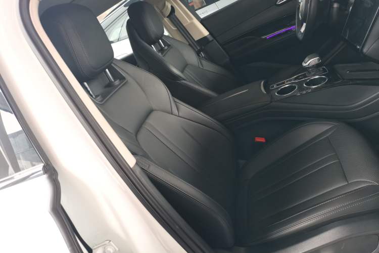 Used Hongqi HS3 PHEV 2024 PHEV 115km Jingwei Edition
