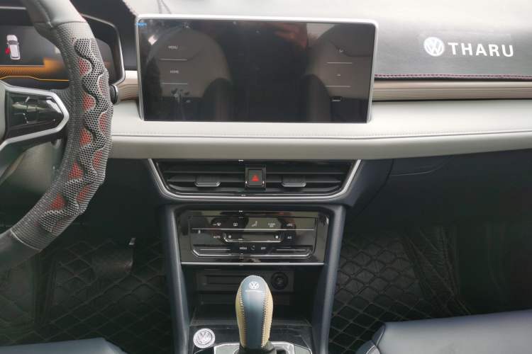 Used Volkswagen Tharu 2023 300TSI Two-Wheel-Drive Moonlight Edition
