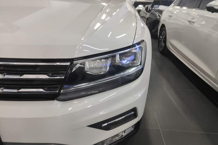 Used Volkswagen Tiguan L 2021 330TSI Automatic Two-Wheel Drive Smart Edition
