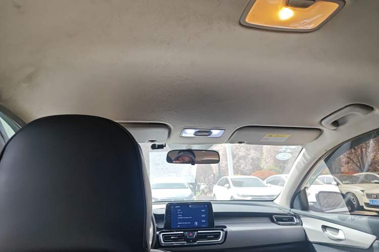 Used Kia Forte 2019 1.6L Manual Comfort Edition China VI Standard Headliner