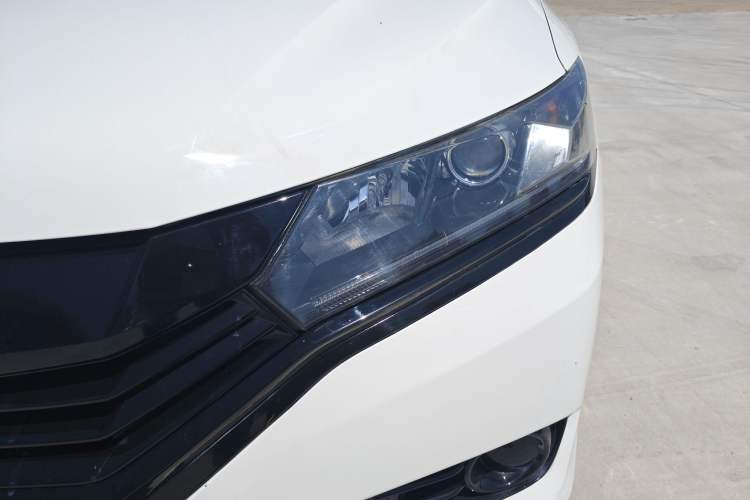 Used Honda Greiz 2016 1.5L CVT Classic Edition
