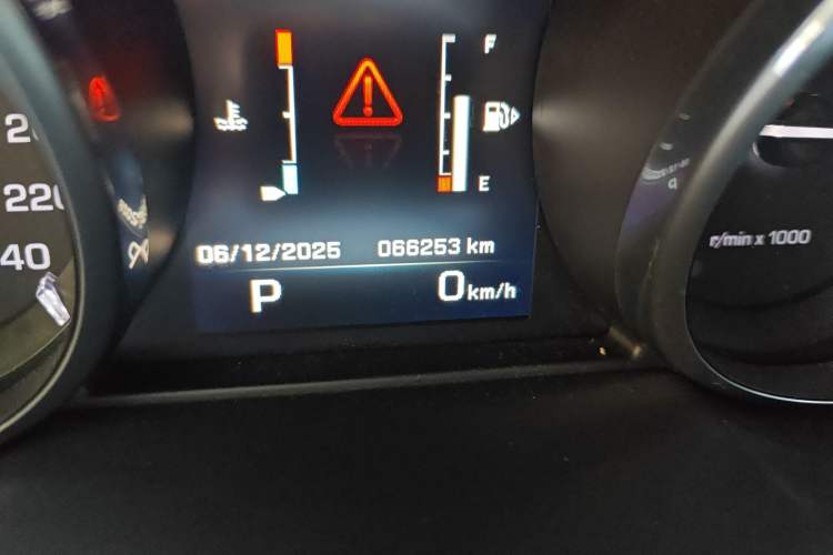 Used Land Rover Range Evoque 2014 2.0T 5-Door Luxury Edition