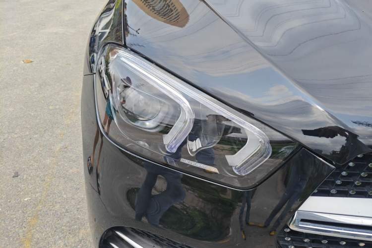 Used Mercedes-Benz GLE 2021 GLE 450 4MATIC Luxury Model Right Front Headlight