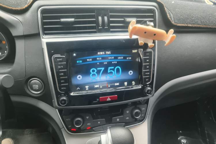 Used Haval M6 2019 1.5T DCT Two-Wheel Drive Elite Version China VI Standard