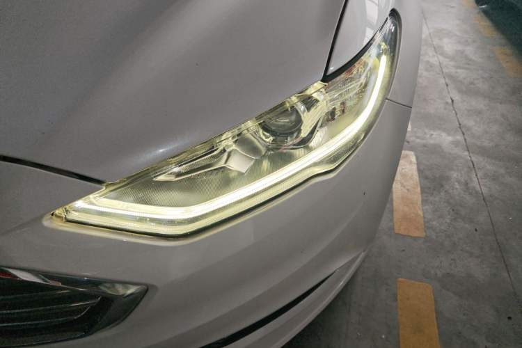 Used Ford Mondeo 2017 EcoBoost 180 Stylish Model
