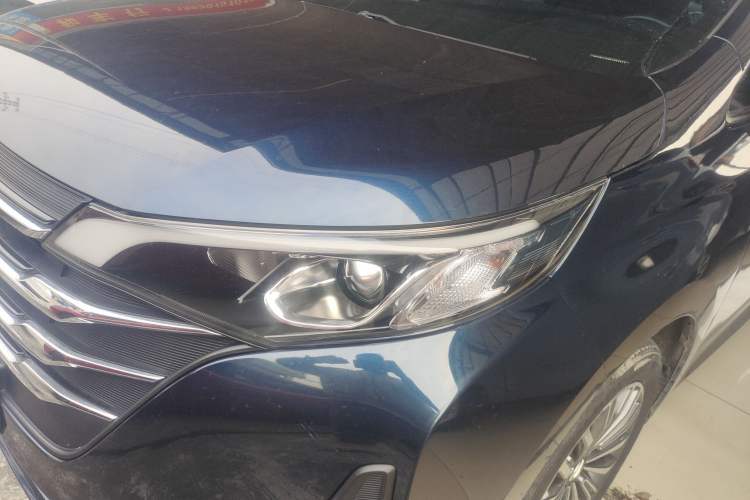 Used GAC Trumpchi M6 2019 270T DCT Luxury Edition (7-seater) China VI
