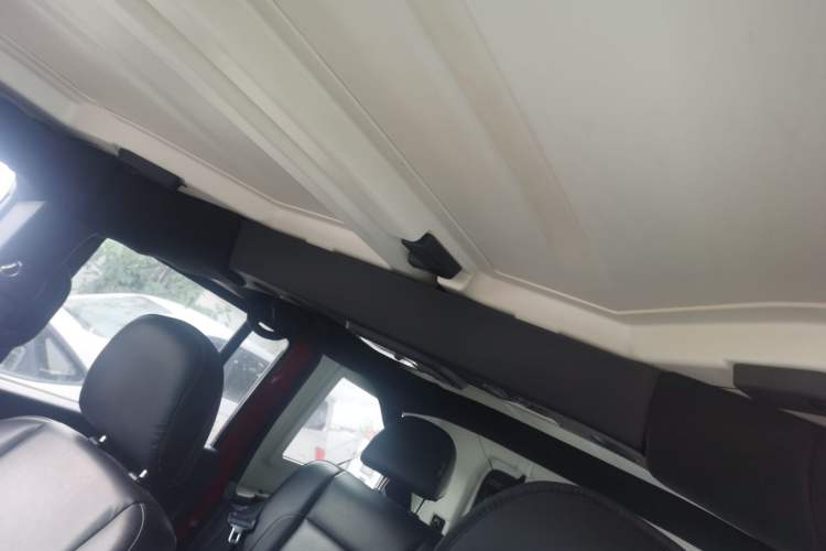 Used BAIC Off-Road BJ40 2016 40L 2.0T Manual All-Wheel Drive Prestige Edition