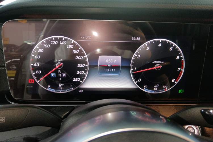 Used Mercedes-Benz E-Class 2019 Restyled E 300 L Sporty and Stylish Edition
