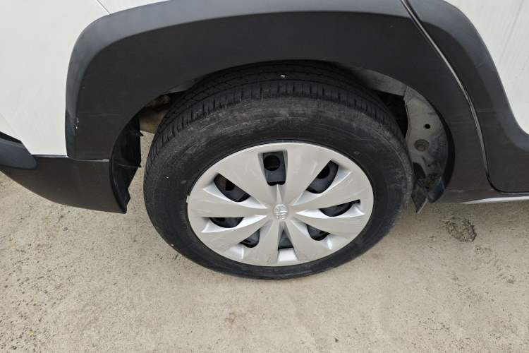 Used Toyota YARiS L Zhi Xuan 2021 X-Trail 1.5L CVT Leading Edition Exterior 5