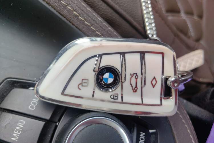 Used BMW X1 2018 sDrive18Li Luxury Model
