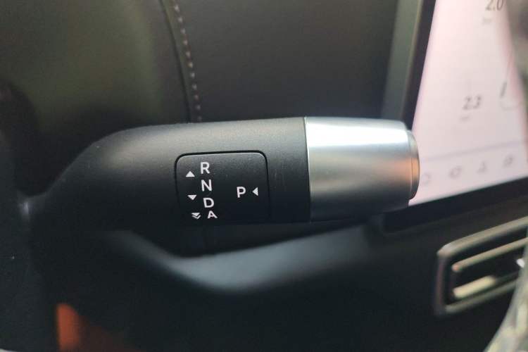 Used Li Auto L8 2023 Pro Model
