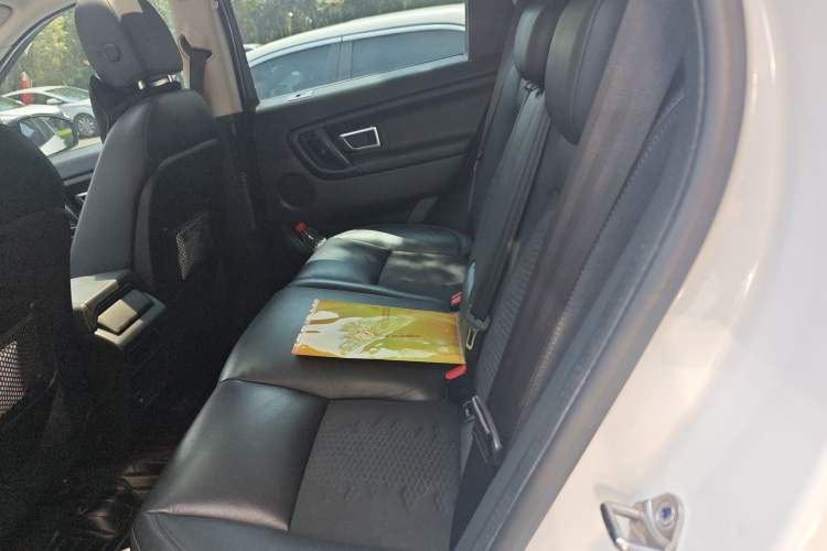 Used Land Rover Discovery Sport 2019 240 PS PURE Edition China VI Standard Left Rear Seat