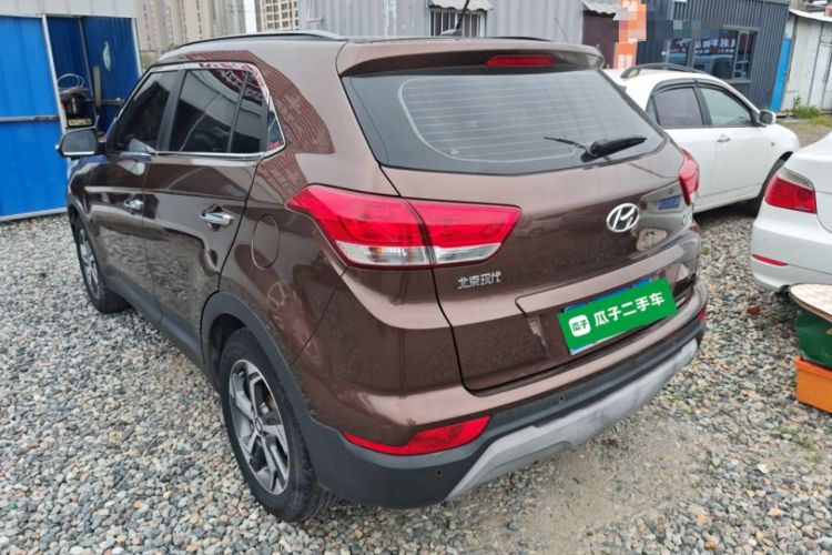 Used Hyundai ix25 2017 1.6L Automatic Smart Version Rear Left 45 Deg