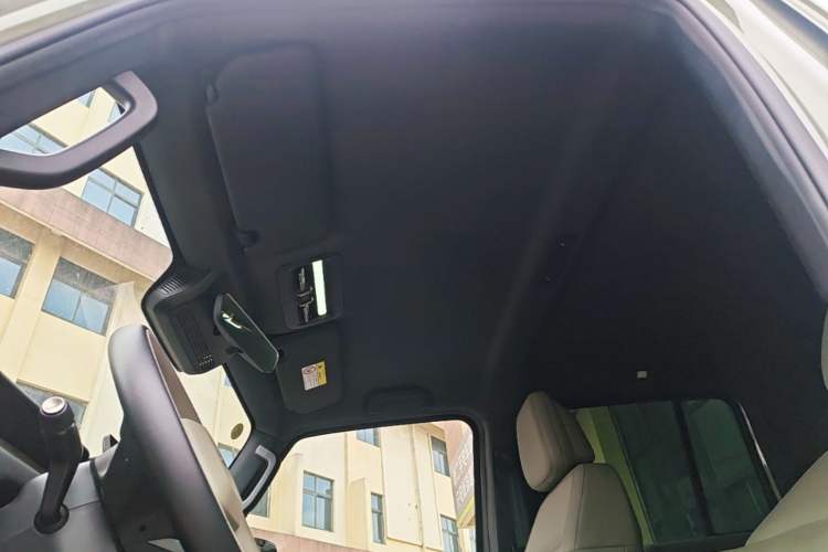 Used iCAR V23 2025 501 Four-Wheel Drive Intelligent Driving Version Headliner