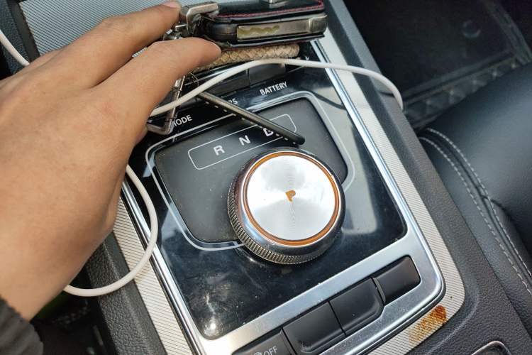 Used Roewe i6 New Energy 2017 45T Hybrid Connect & Smart Enjoyment Edition Gear Lever