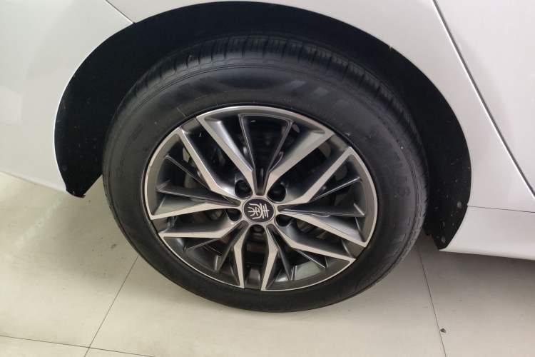 Used BYD Qin PLUS 2021 EV 400KM Luxury Model