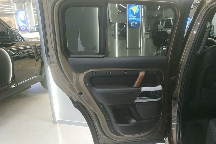 Used Land Rover Defender 2023 110 3.0T P400 X-DYNAMIC HSE