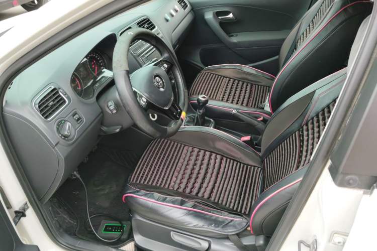 Used Volkswagen Polo 2016 1.6L Manual Comfort Model