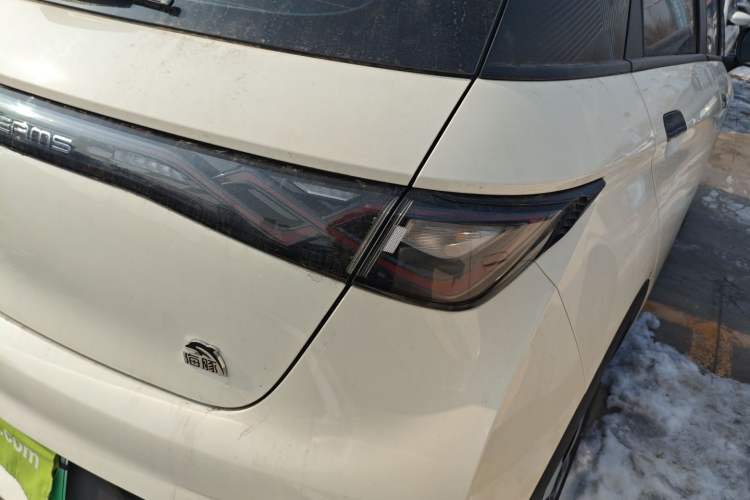 Used BYD Dolphin 2023 420 km Fashion Edition