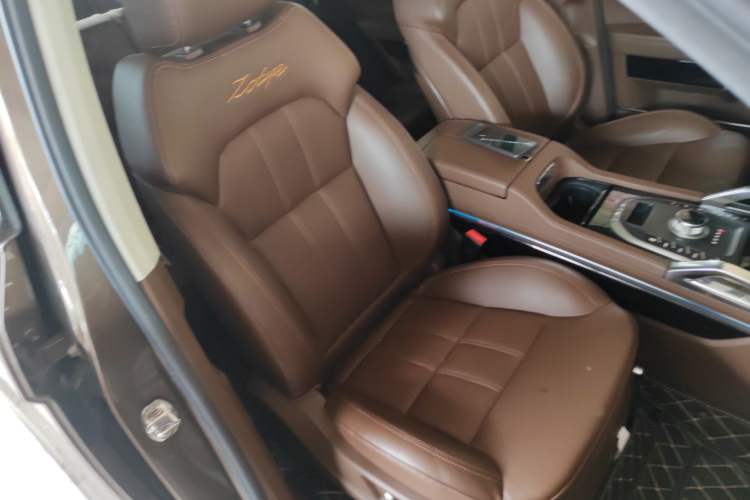 Used Zotye T800 2018 2.0T Automatic Luxury Connected 7-Seater
