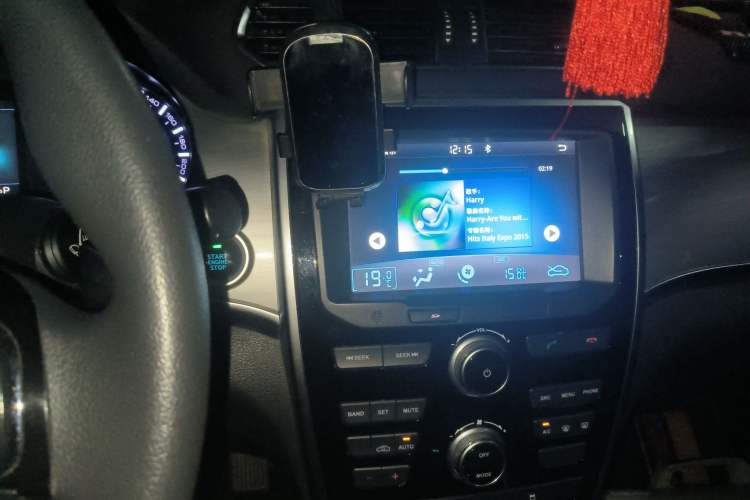 Used Haval H2 2018 1.5T Dual-Clutch Two-Wheel Drive Fashion Model China VI Standard
