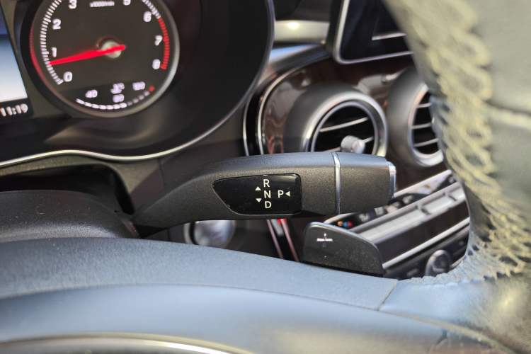 Used Mercedes-Benz C-Class 2015 C 200 L