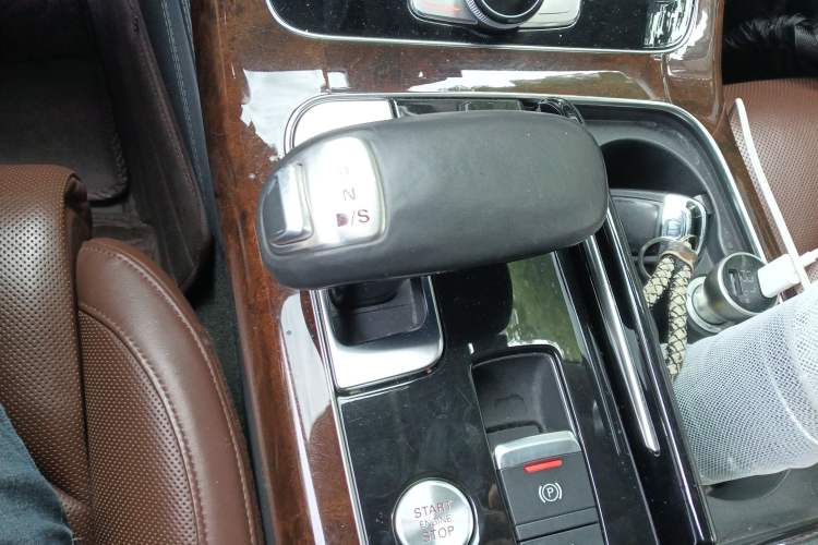 Used Audi A8 2013 A8L 45 TFSI quattro Luxury Model