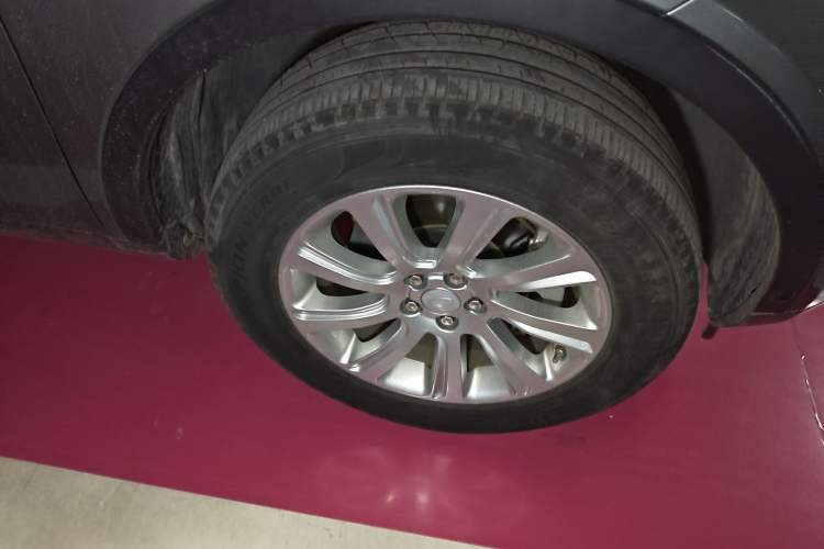 Used Land Rover Discovery Sport 2019 240 PS PURE Edition China VI Standard
