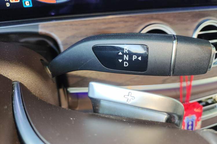 Used Mercedes-Benz E-Class 2022 Updated E 300 L Luxury Edition
