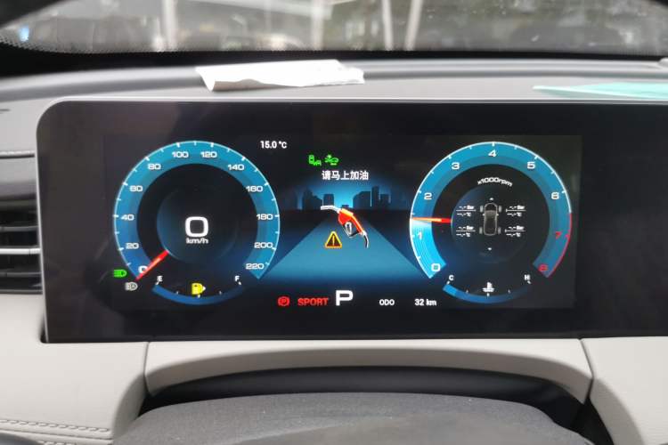 Used JETOUR X70 PRO 2023 2.0T DCT Luxury PRO+ 7-Seater
