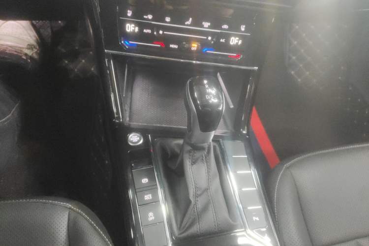 Used Volkswagen Passat 2024 330TSI Starry Elite Edition
