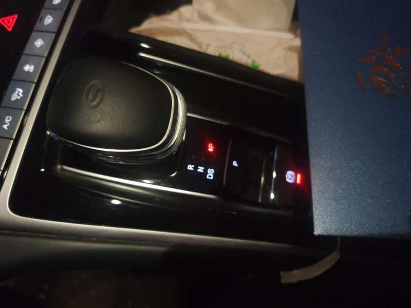 Used GAC Trumpchi M8 2021 Lingxiu Series 390T Deluxe Edition – Premium — 15