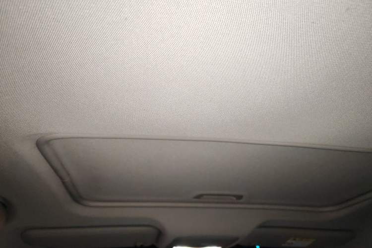 Used Buick GT 2018 15T Manual Elite Version China V Standard Headliner