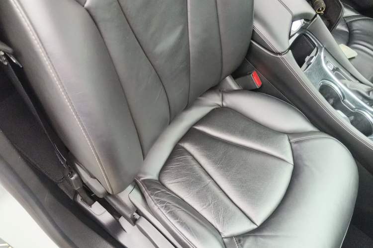 Used Buick Envision 2015 20T Two-Wheel-Drive Elite Model