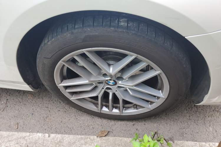 Used BMW 5 Series 2024 525Li Luxury Package
