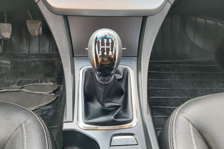 Used Geely Auto Emgrand 2016 Hatchback RS 1.5L Manual - Upward Edition
