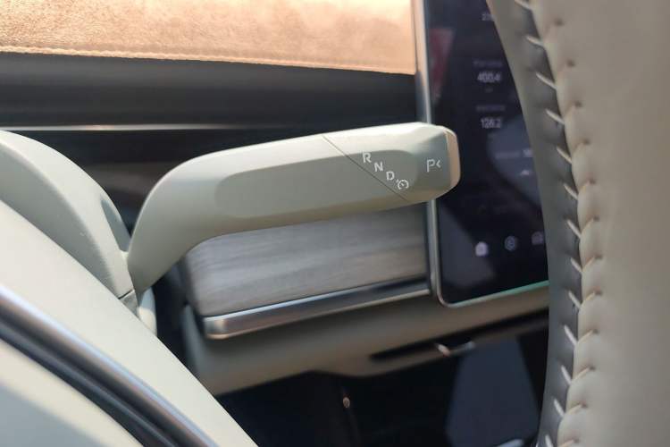 Used CHANGAN NEVO A07 2023 Range-Extended 200 Air Gear Lever