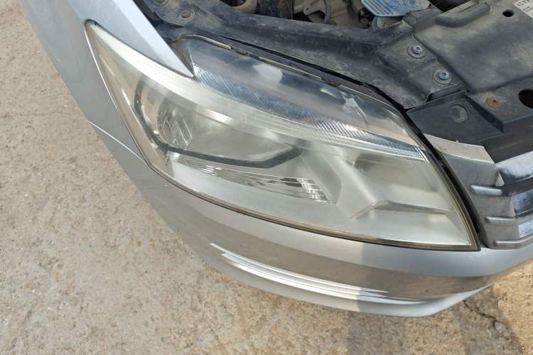 Used Volkswagen Santana 2013 1.6L Automatic Fashion Edition