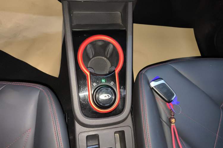 Used Chery Little Ant 2023 251km True Love Edition Lithium Iron Phosphate Gear Lever