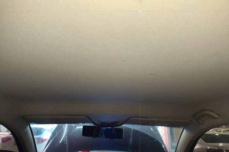 Used Baojun 560 2015 1.8L manual Comfort trim level