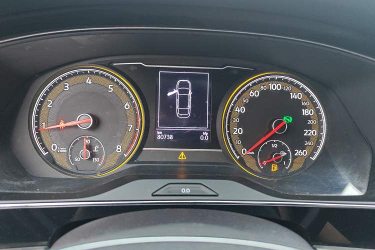 Used Volkswagen Passat 2019 280TSI Business Edition China VI Instrument Cluster