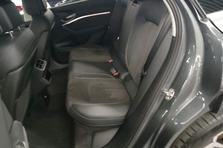 Used Audi e-tron 2021 50 quattro Prestige Edition