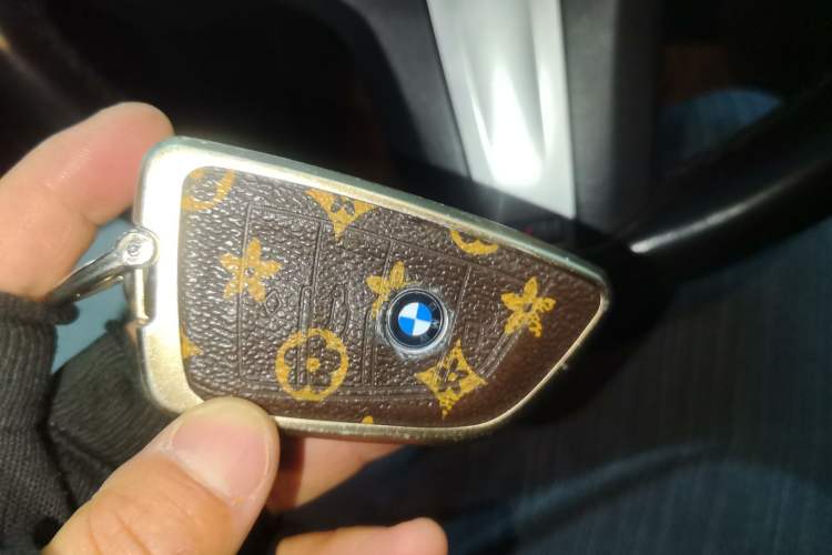 Used BMW 5 Series 2021 530Li xDrive M Sport Package Vehicle Key