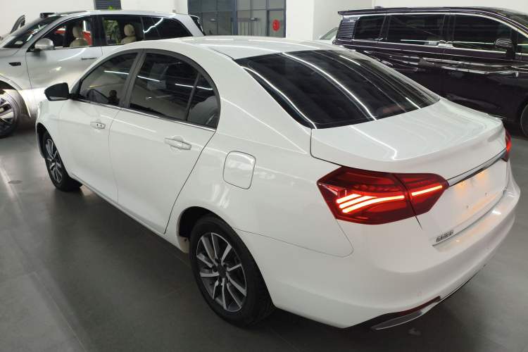 Used Geely Auto Emgrand 2019 Leading Edition 1.5L Manual Upward Asian Games Edition China VI
