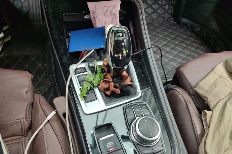 Used BMW 1 Series 2022 120i M Sport Night Edition Gear Lever