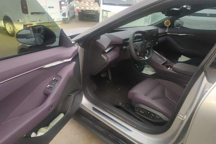 Used XPeng P7 2025 Model—702 Long Range Ultra