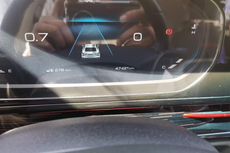 Used Baojun RC-6 2019 1.5T Manual 24-Hour Online Luxury Version Odometer Close Up