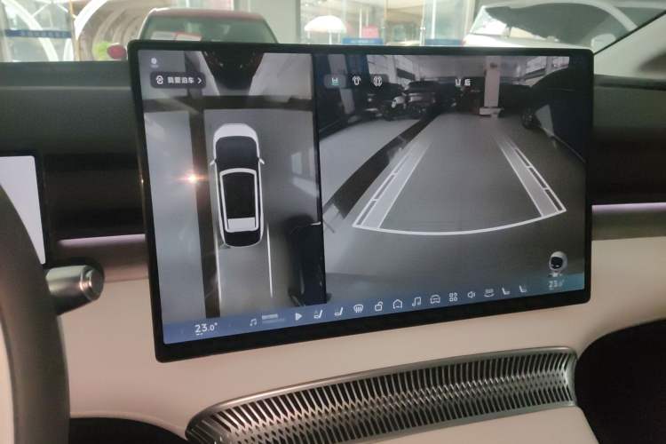 Used XPeng X9 2024 702 Ultra-Long Range Max